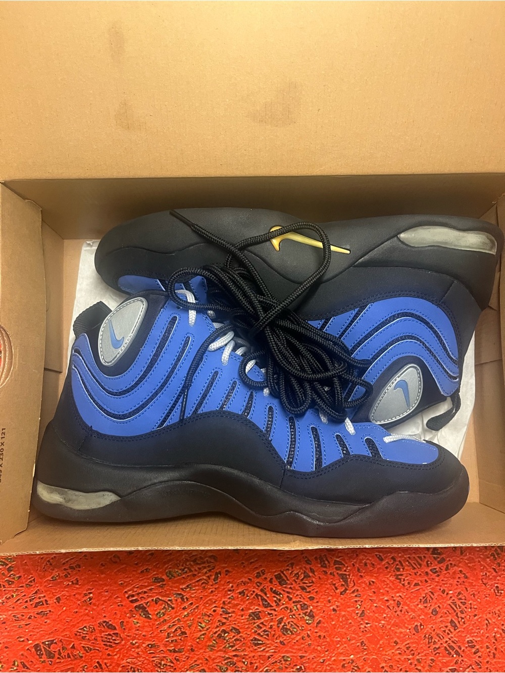 Nike air Bakin 2008 size 10.5